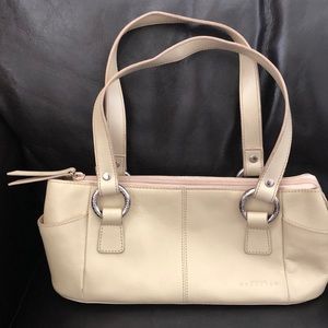 Kenneth Cole Reaction leather bag satchel in color oatmeal